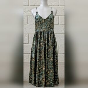 KUOSE Green Velvet Floral Midi Dress | Size M